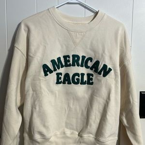 AE Funday Graphic Sweatshirt size small never worn NWT